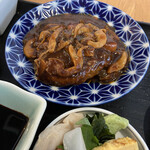 馬刺し もつ鍋 焔田 - 