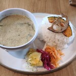 The Lake Side Cafe - 