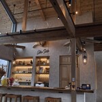 The Lake Side Cafe - 