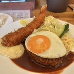 洋食かりん - Aセット ハンバーグとエビフライ(アップ)♪