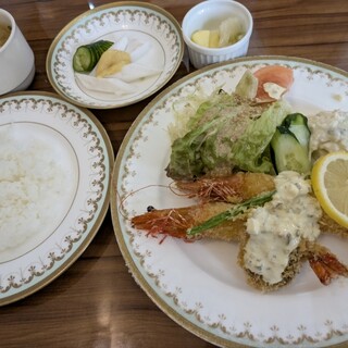 オーク・ヴィレッジ_1