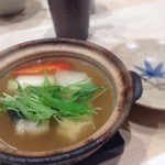 鮨 心白 - とらふぐのアラの小鍋立て（2014.12.15）