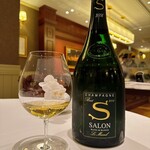 メゾン ポール・ボキューズ - 