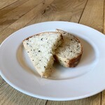 リトルネスト - 自家製パン