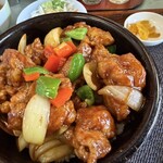 中国料理 頤和園 - 唐揚げ黒酢丼