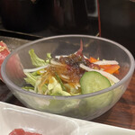 回鮮 まぐろ亭 - ランチのサラダ、他に汁物も（この日はあら汁でしたが、写真無）