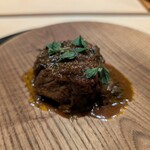 霜止出苗 - エゾシカのステーキ