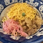 骨付鳥 一鶴 横浜西口店 - とりめし　587円