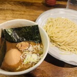 風雲児 新宿本店 - 特製つけ麺(並)　1,200円
