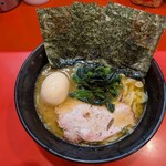 横浜家系総本山 吉村家直系店 ラーメン内田家 - 
