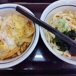 山田うどん - 料理写真: