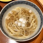 銀座 しのはら - 月の輪熊鍋の出汁を使ったラーメン