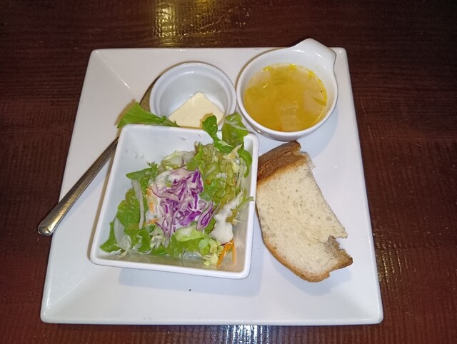 羅布乃瑠　沙羅英慕　 郡山南店（ロブノオル　サラエボ） - 安積永盛（洋食）の写真