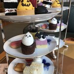 ロビーラウンジ ミザール - ケーキスタンド