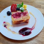 Cafe N225 - 紅玉インビジブル