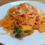 Cafe N225 - ベーコンと野菜のトマトクリームパスタ