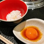 焼肉 喰心 - ご飯少なくないかと思ったら