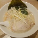 コッテリの塩らー麺専門店 MANNISH - コッテリの塩らーめん