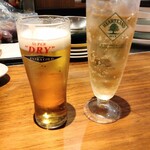 チィナ - 生ビール中、ジンジャーエール