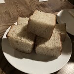 Nico - 突き出しのフォカッチャ。