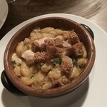 Nico - 兎肉と豆の煮込み。