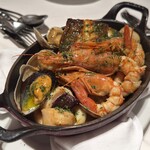 ヌガ - ブイヤベース