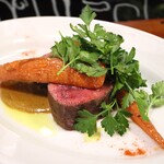 Hachihare - 鹿肉のロースト　～レッドカレーソース～