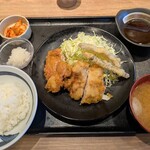 野郎めし - とり天定食、ご飯小盛