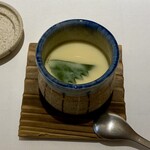 天扇 - 茶碗蒸し　梅肉と紫蘇でシンプル