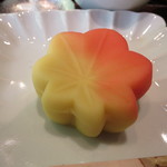 一保堂茶舗 喫茶室 嘉木 - 煉切