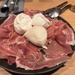 オービカ モッツァレラバー 横浜店 - 