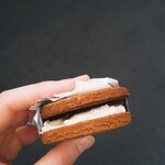 titbit! - ラムレーズンサンド