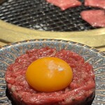 和牛とタン 焼肉 とみ - 