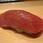 佐たけ - 中トロ（噴火湾定置網）　◎◎
      〝佐竹さんの代名詞！熱シャリで！！〟