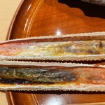 銀座 しのはら - これが皮１枚残して焼いた後　今年ブランド蟹いただいている他のお店と全然違う