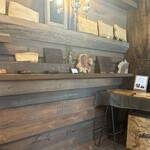 hectopascal - 内観