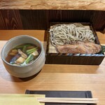 そば切り 喜鮫 - 近江鴨と九条葱 鴨せいろ蕎麦(¥2,250)