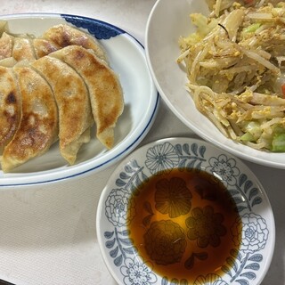 ぎょうざ飯店_0