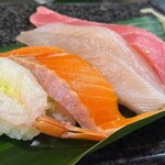 鮨舗 びんび家 本店 - 