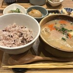 ごはんすすむ 流山おおたかの森S・C店 - 