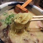 らーめん 梟 - 塩豚骨ラーメン