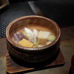 銀座 座屋 - クエ鍋 肝 胃袋 紫白菜 人参 葱 厚揚げ ポン酢で 2014.12.1x