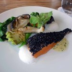 メインの魚料理