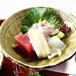 長島 - 【造り】鮪 イカ 鯛、長芋(霜月の昼会席)<2014.11>