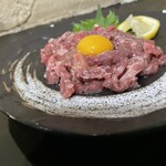立ち飲み きむら - 炙り塩ユッケ　　550円