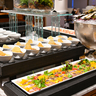 ブッフェ・ダイニング オーシャンテラス(ヨコハマ グランド インターコンチネンタル ホテル)_1