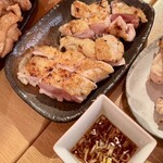 庭つ鶏 - 皮パリもも焼き