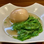福の川いしだ - おでん 煮抜かず（半熟卵） 春菊