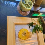 那古井館別邸 玉響 - 抹茶ビールと菓子