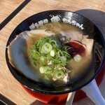 博多とんこつ もんちゃん - もんちゃんらーめん